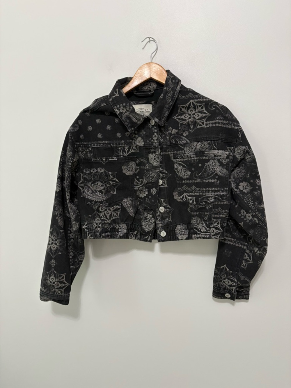 Ashley Vintage Charm Western Cropped Black Bandana Paisley Print Denim Jacket